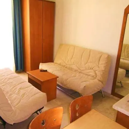 Alenz Apart Appartement İçmeler